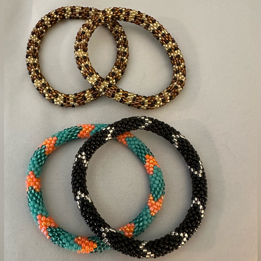 Women’s beaded bracelets